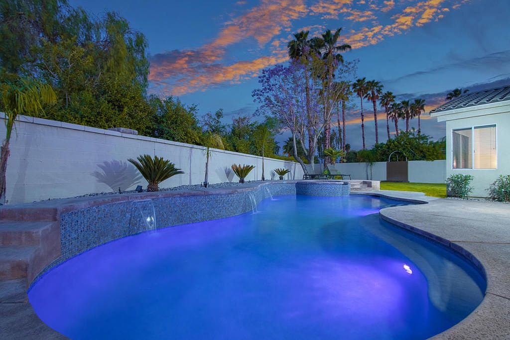 Recently sold property at 6 Bristol Ct, Coachella Valley luxury real estate