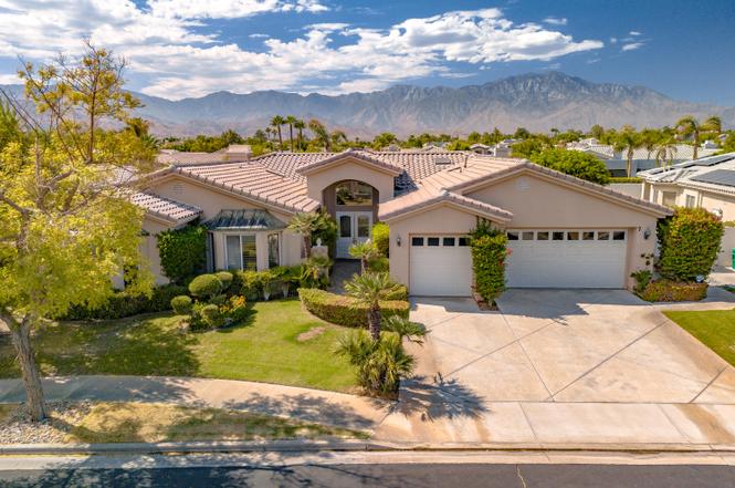 Recently sold home at 7 King Edward Ct, Coachella Valley